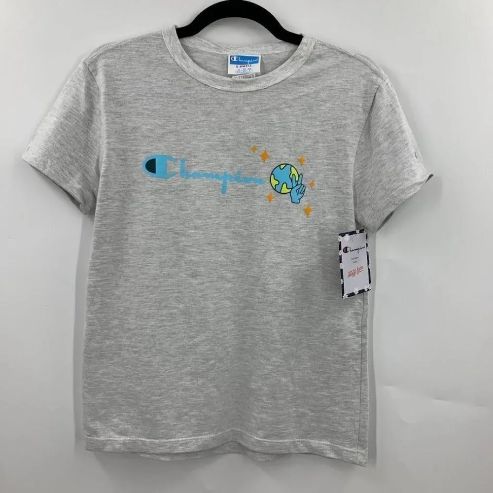 Champion Women's Steffi Lynn Think Globally Act Locally T-Shirt Size M‎ NWT